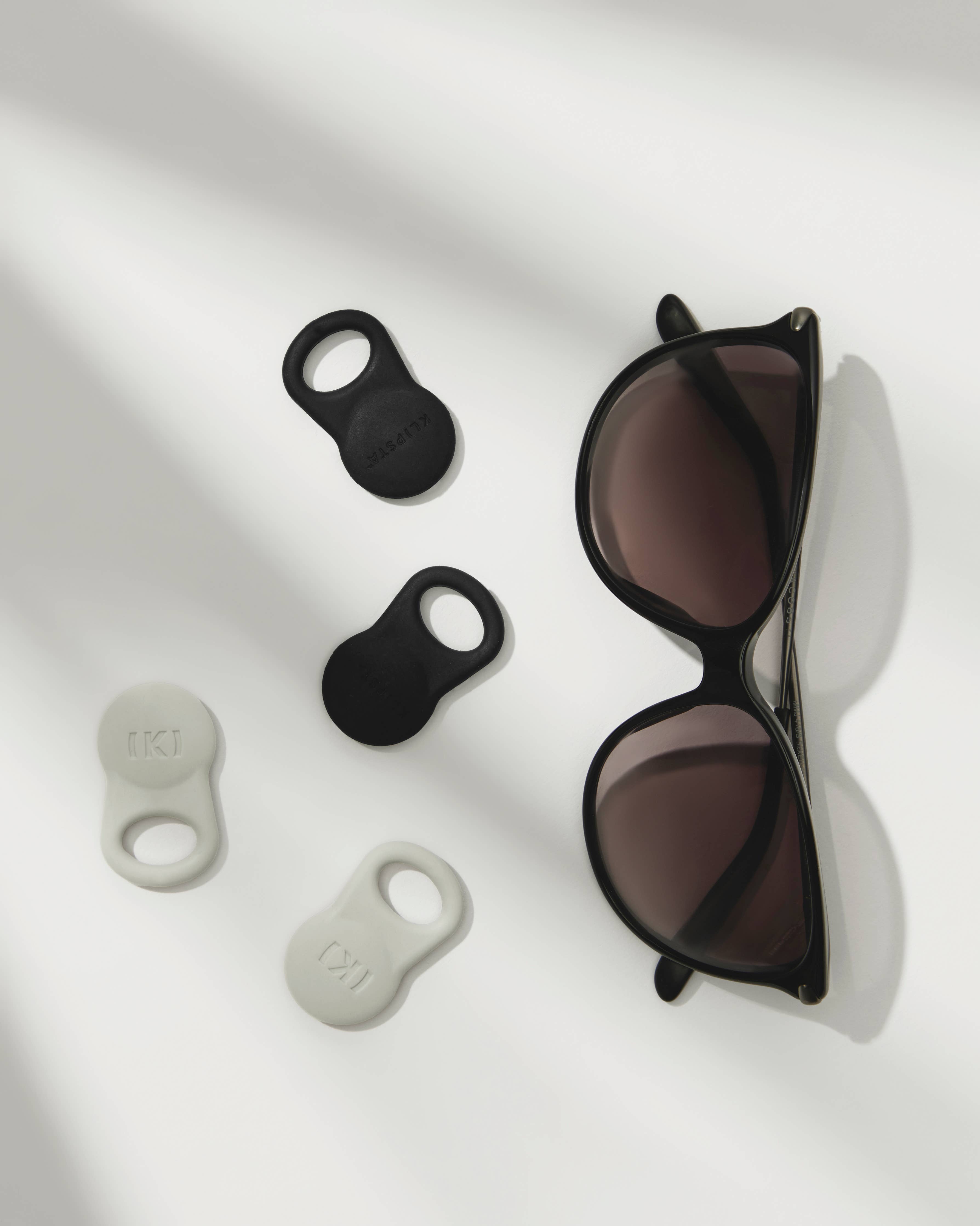 Magnetic Glasses Clip: Olive Green