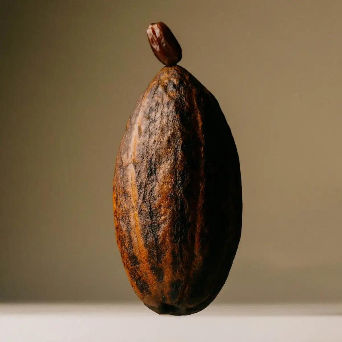 The Conscious Bar - Date Sweeteed Smooth Dark Chocolate