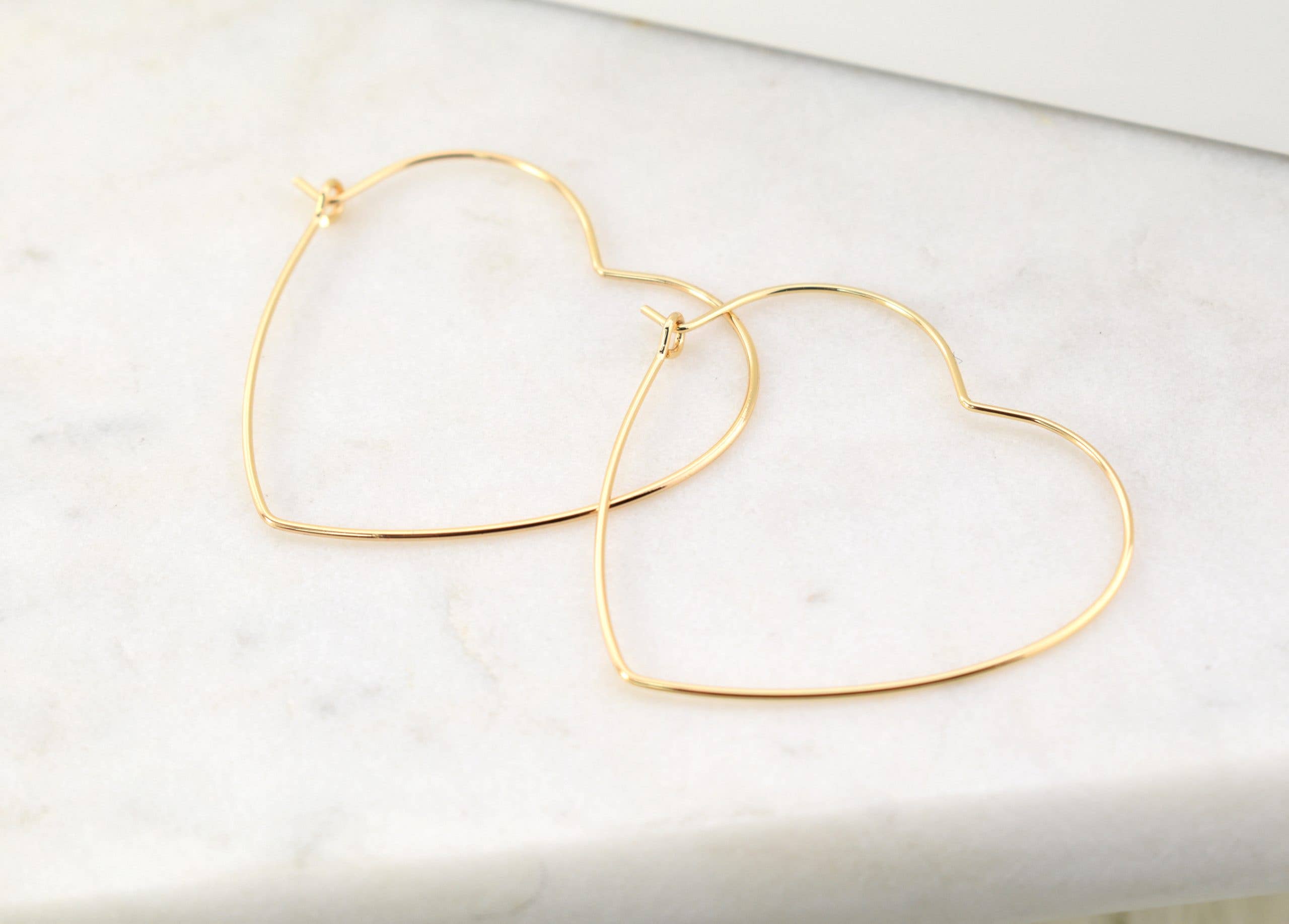 Davina Thin Heart Hoops