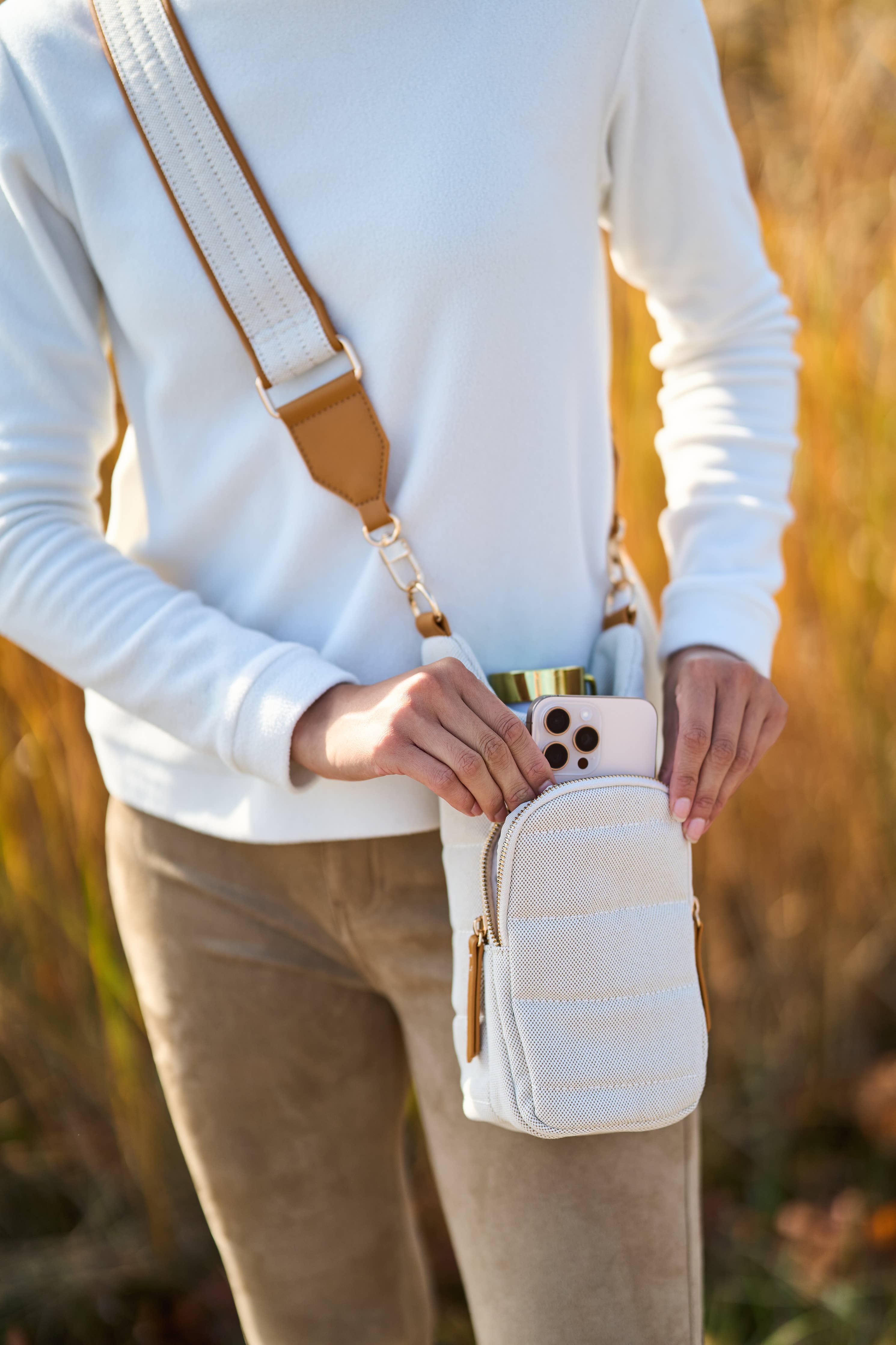 HydroBag® - Oatmeal Canvas with Canvas and Vegan Leather Strap