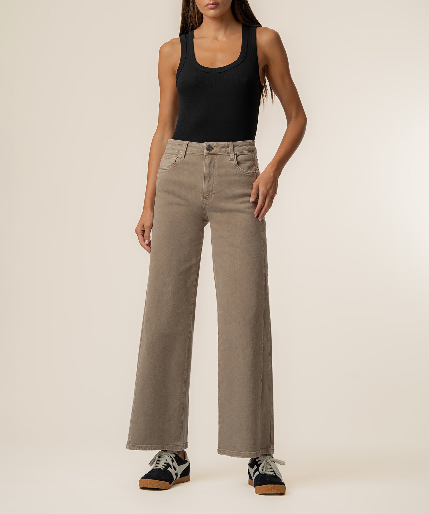Meg High Rise Wide Leg in Milk Tea Wash