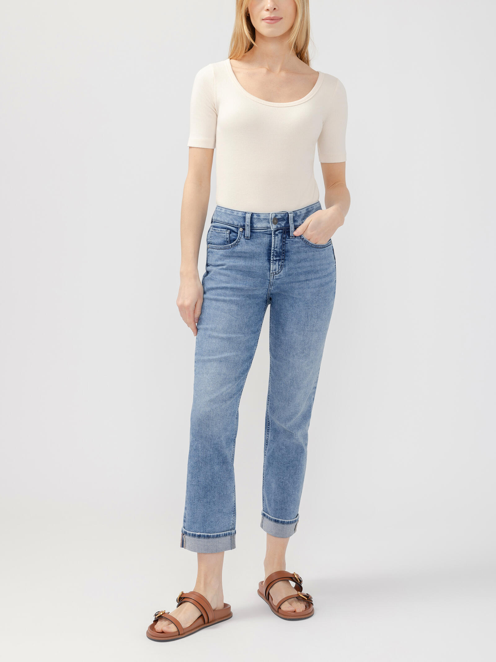 Avery Classic Straight Leg - Bluebell