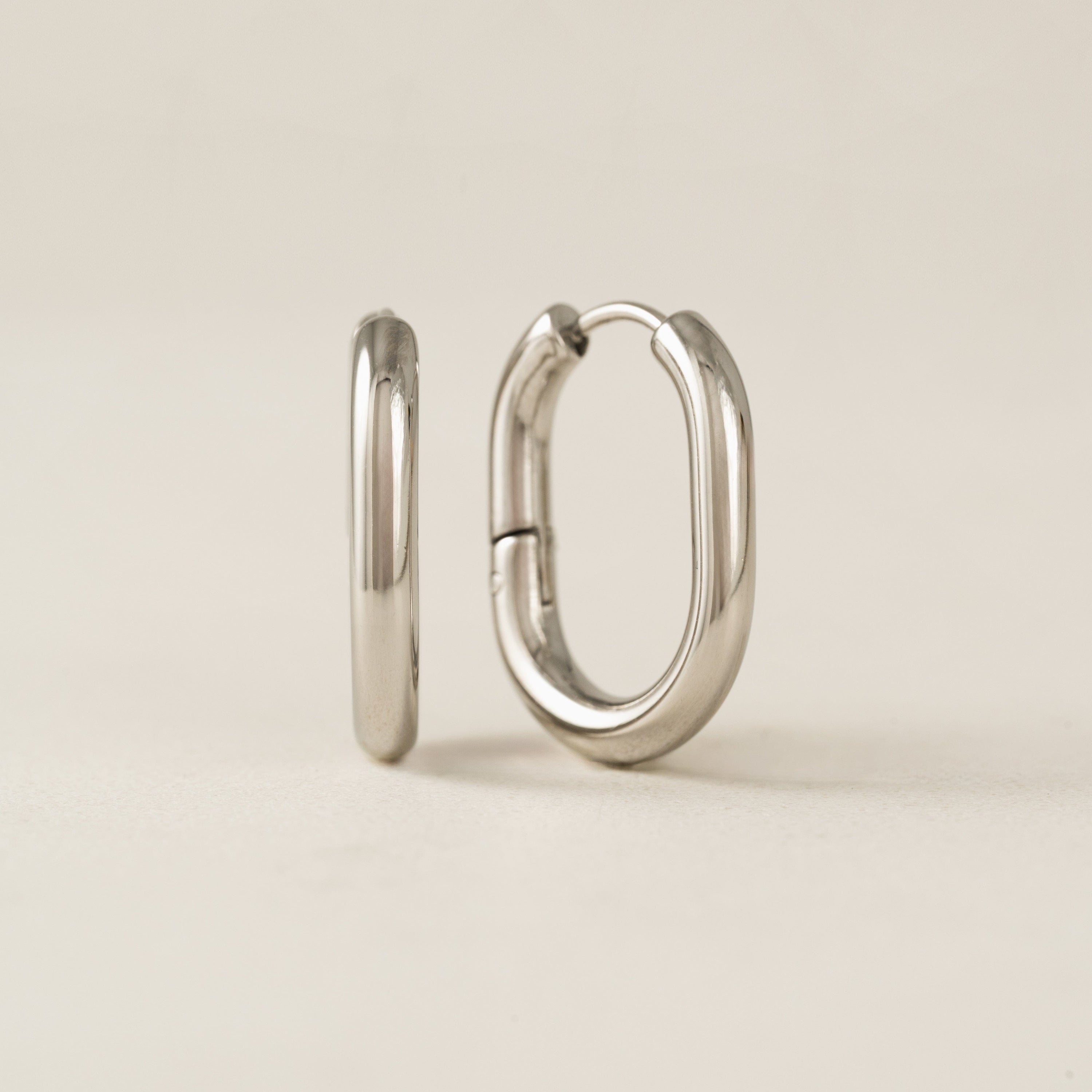 Midi Paperclip Puff Hoop Earrings - Silver