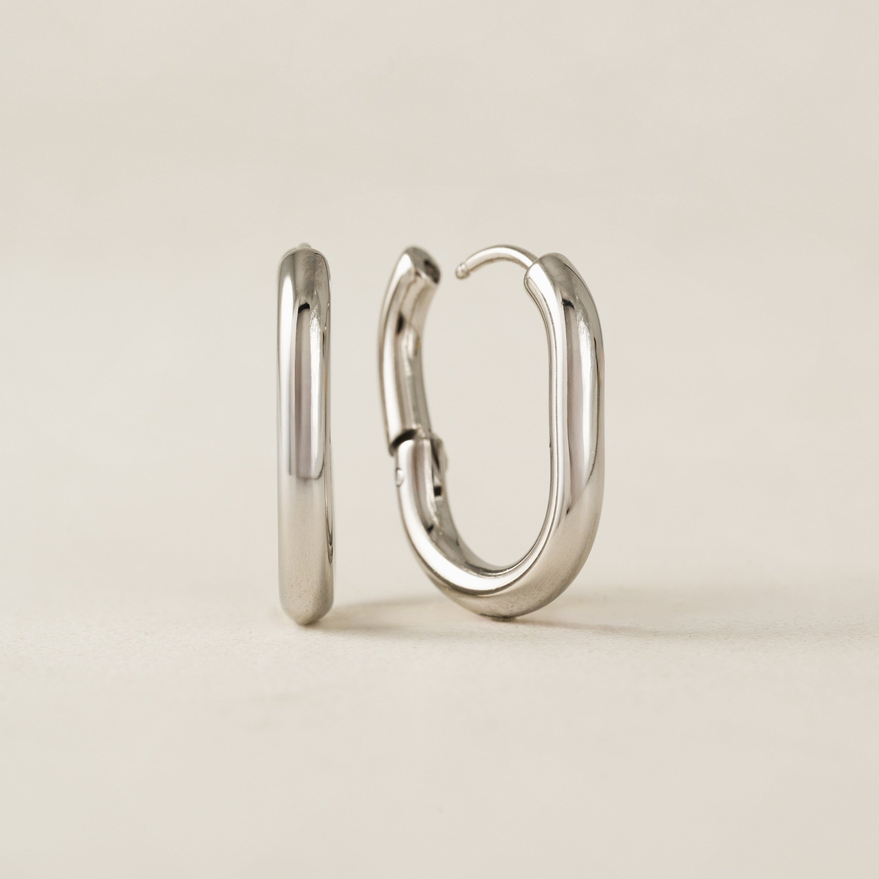 Midi Paperclip Puff Hoop Earrings - Silver