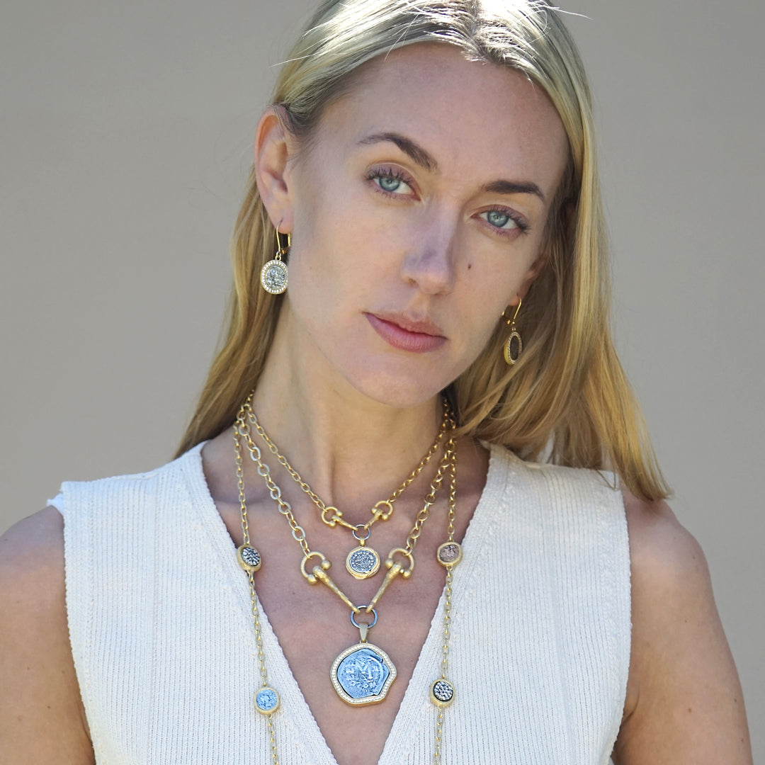 Gold Mini Guna Wax Seal Horsebit Necklace