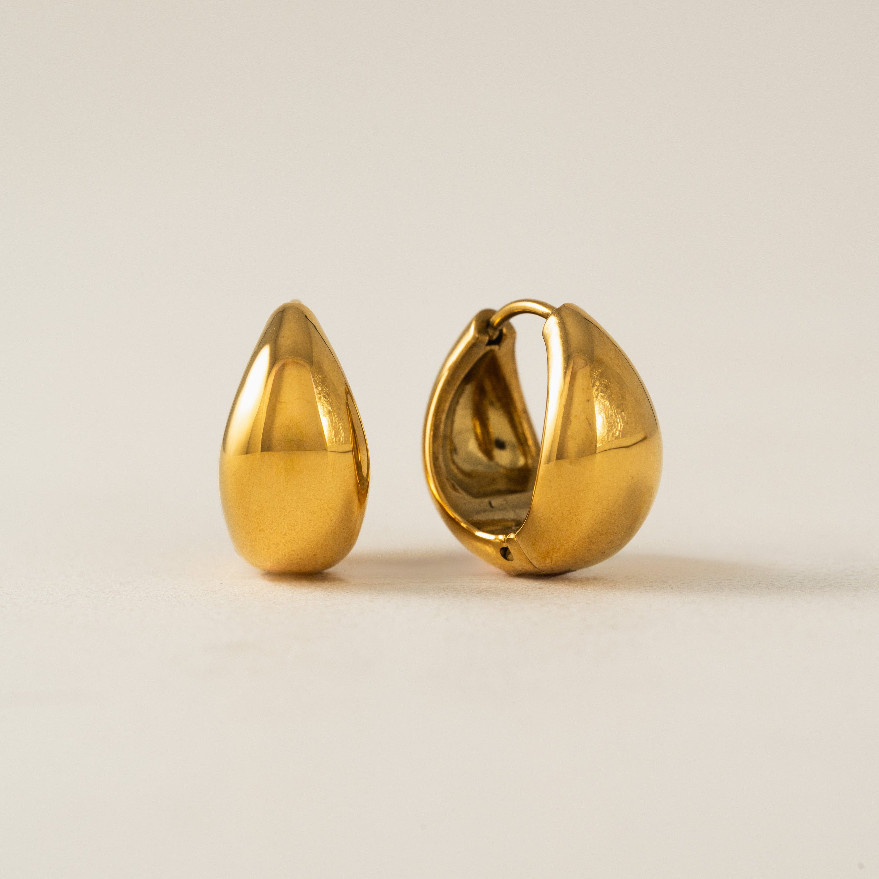 Oval Puff Earrings - Gold