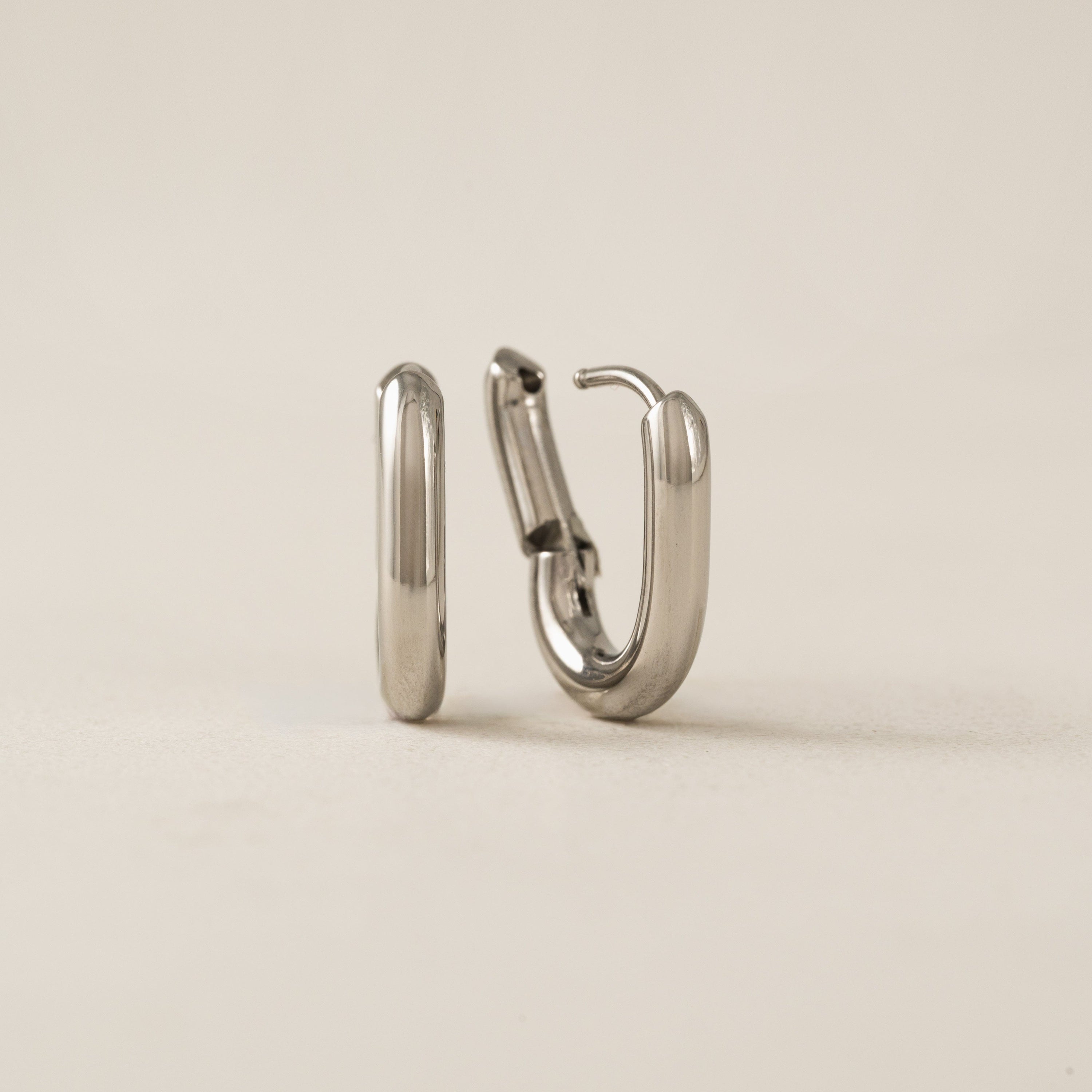 Small Paperclip Puff Hoop Earrings - Silver