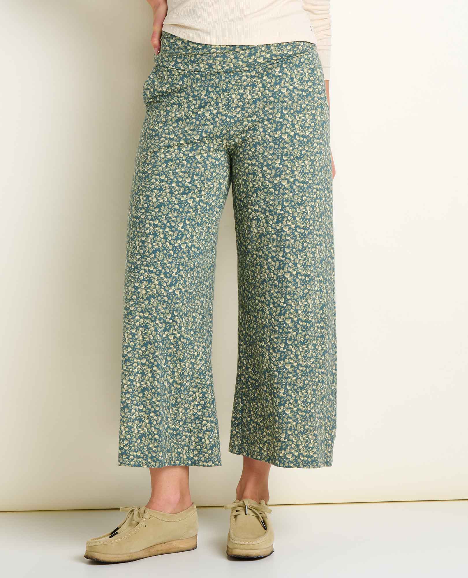 Chaka Wide Leg Crop Pant