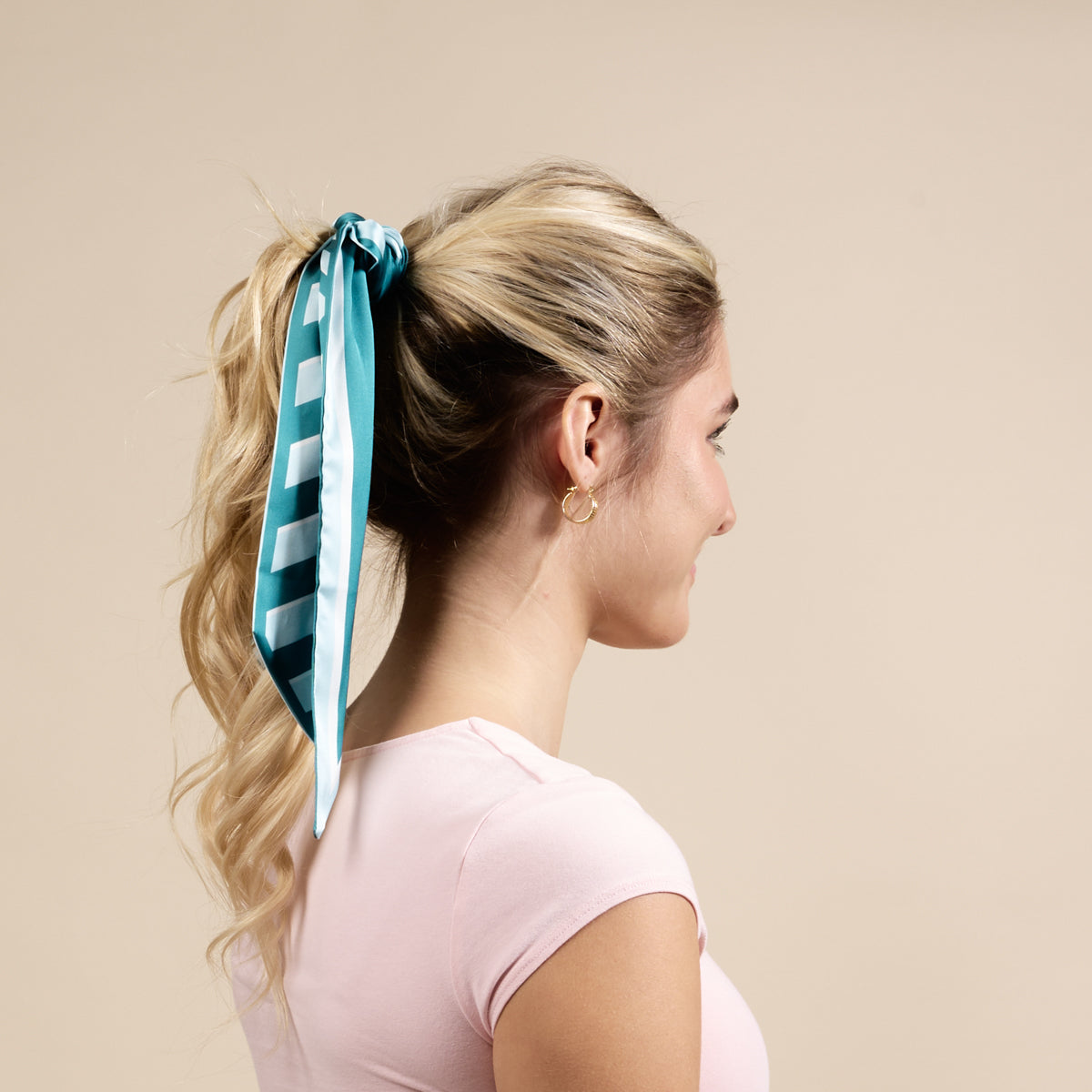Twist & Tie Scarf Accessory