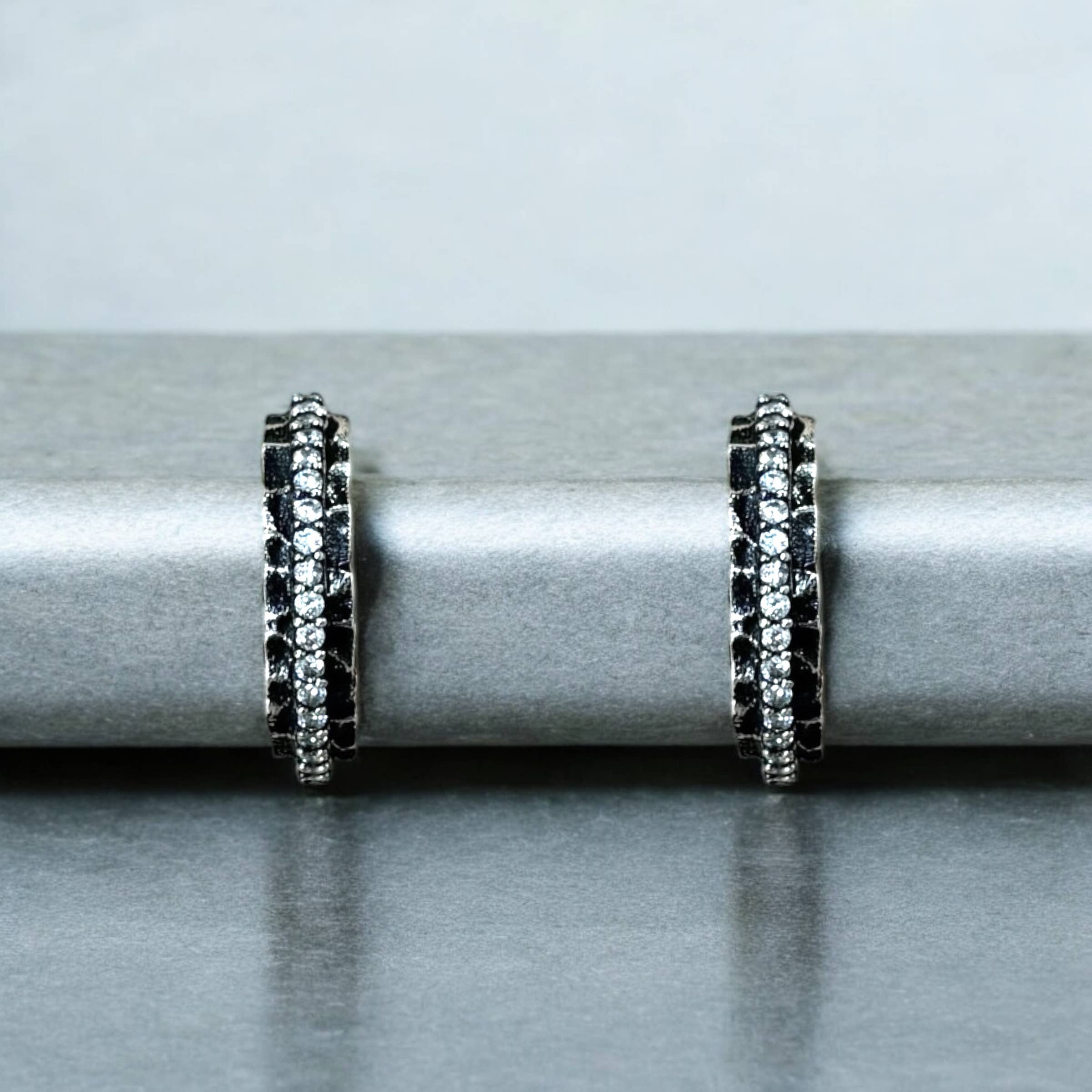 Mini Vintage Silver Egy Crystal Thin Hoops