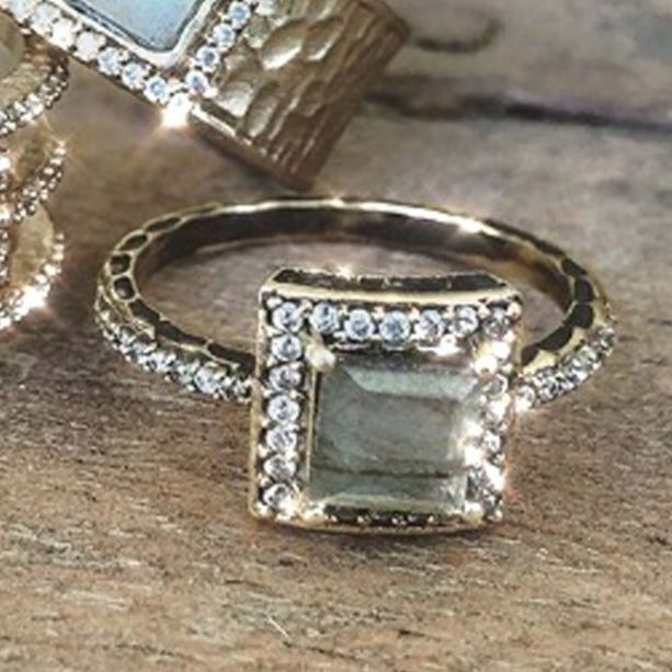 Vintage Silver Labradorite Ring