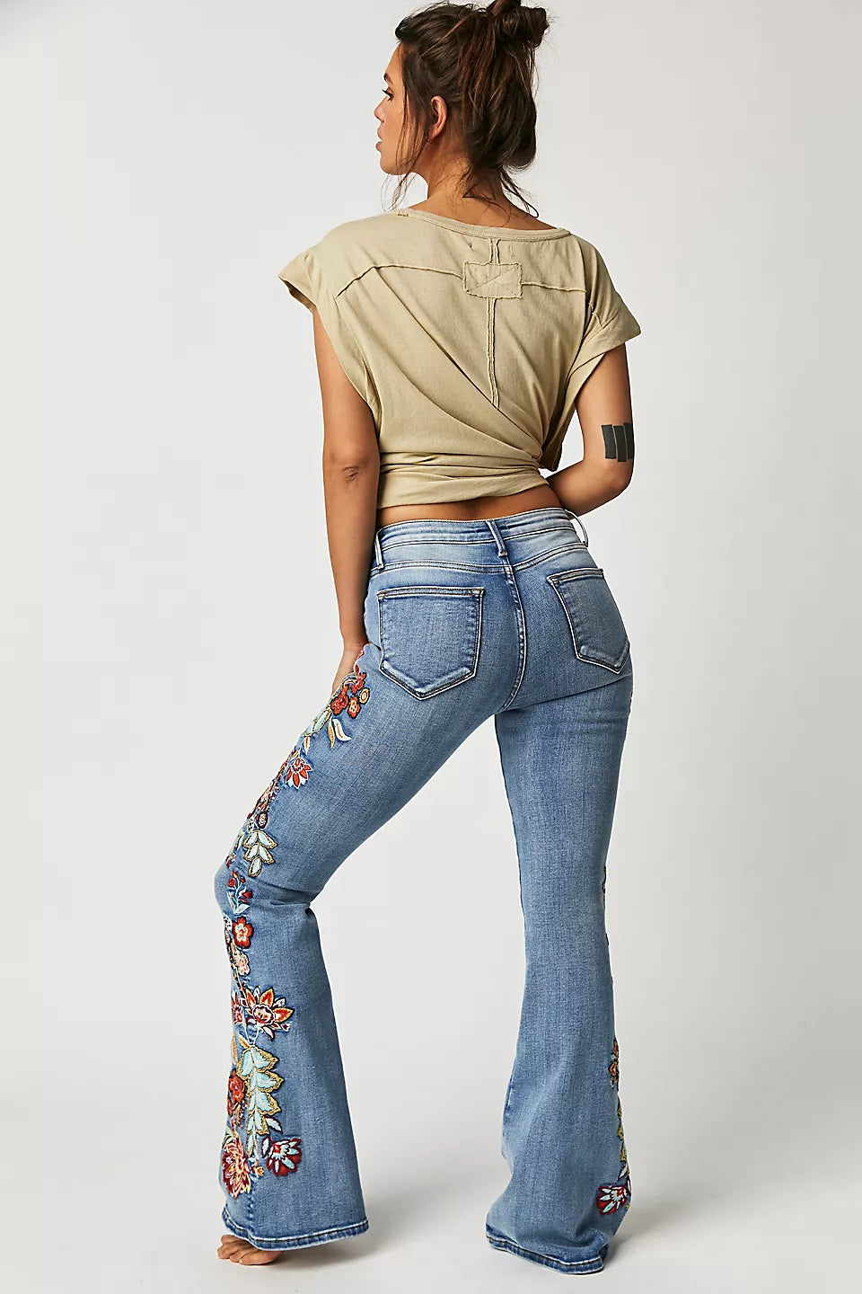 Farrah Flare Jeans - 2023